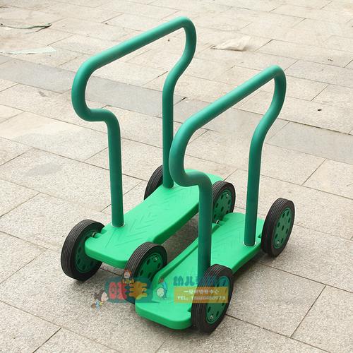 雙人踩踏協(xié)力車幼兒園兒童感統(tǒng)訓練器材平衡六輪雙人踩踏車腳踏車